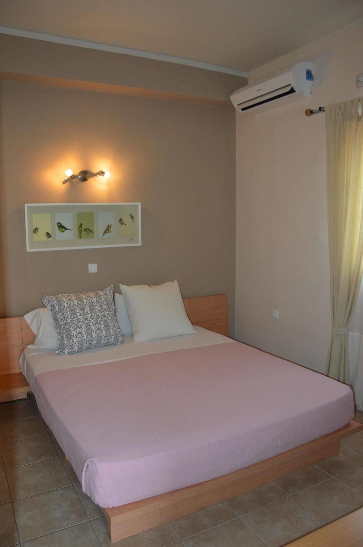 Akis Apartments Παλαιοκαστρίτσα Εξωτερικό φωτογραφία