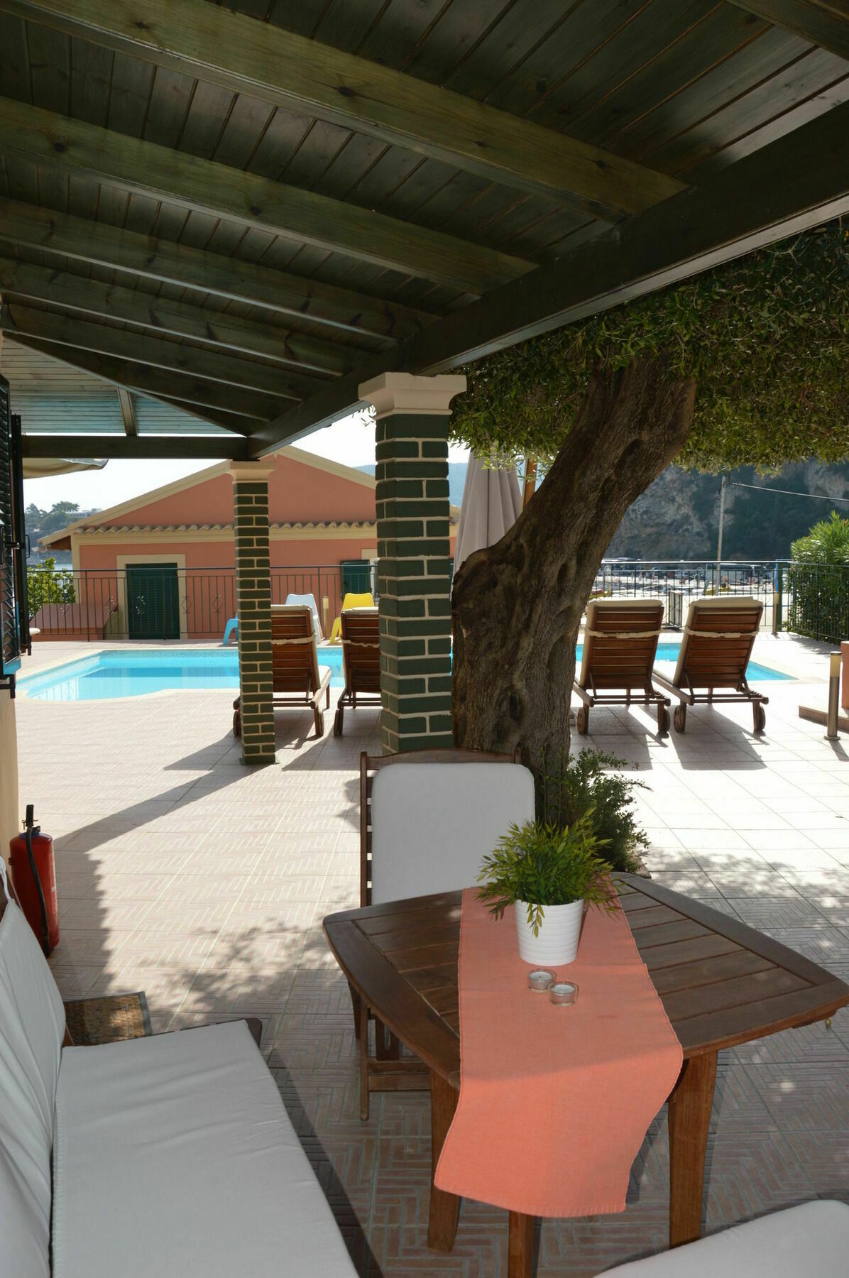 Akis Apartments Παλαιοκαστρίτσα Εξωτερικό φωτογραφία